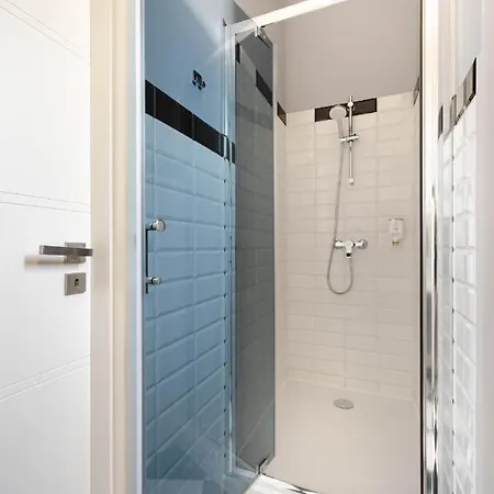 By Monte - Destigo Sopot